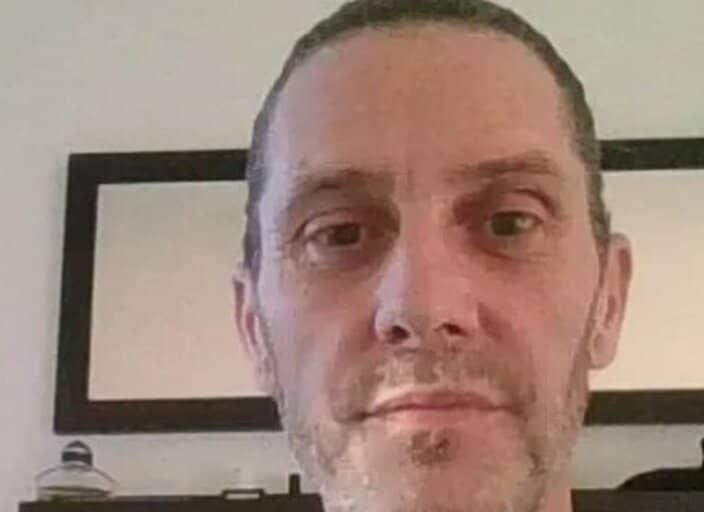 Aaron102