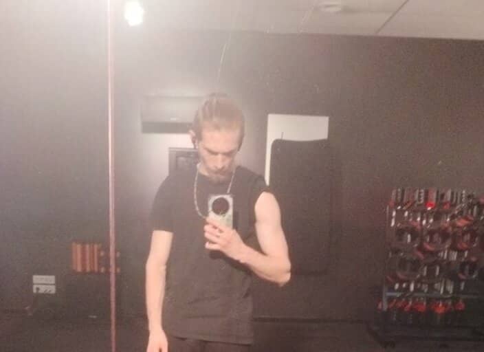 kyky49