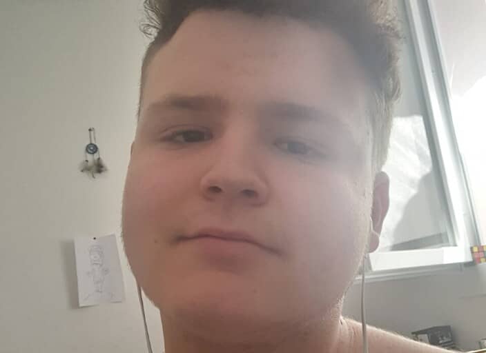 nikolass