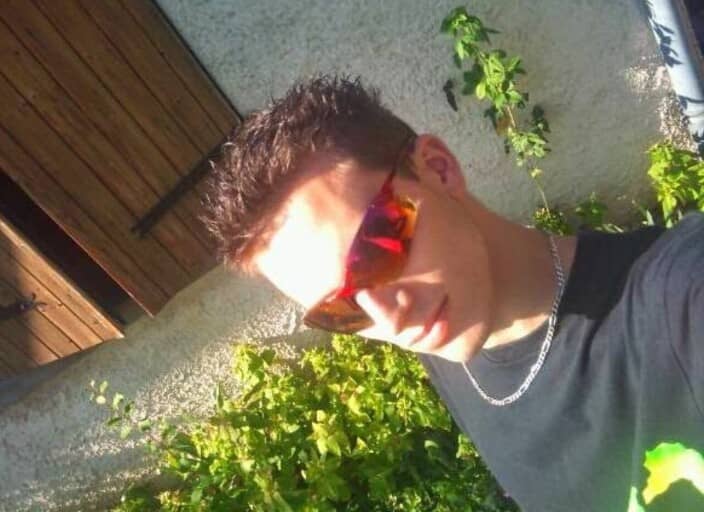 Arthur25700