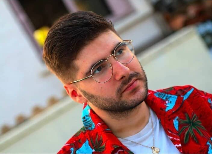 alex33-