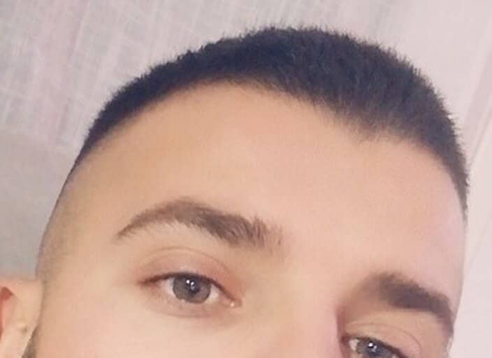 MrR