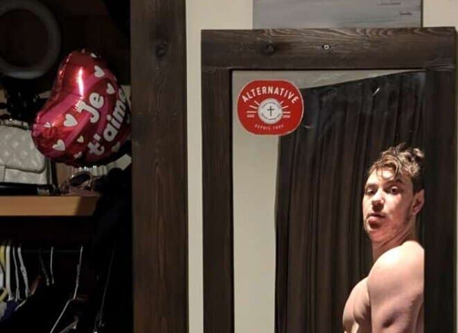 AlexR