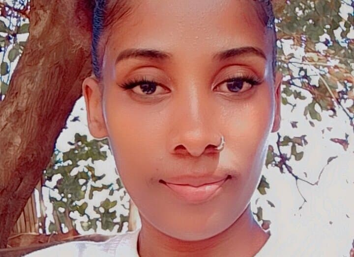 Monica23