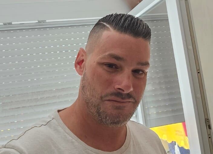 Julien7583