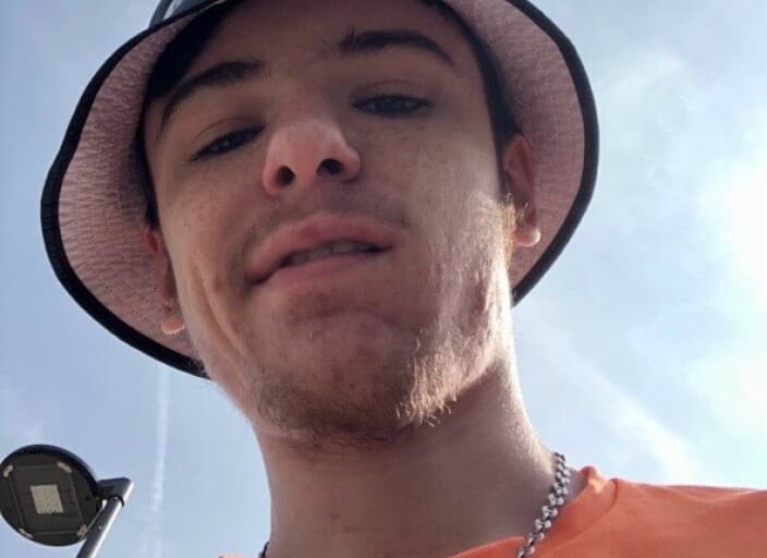 DyIan