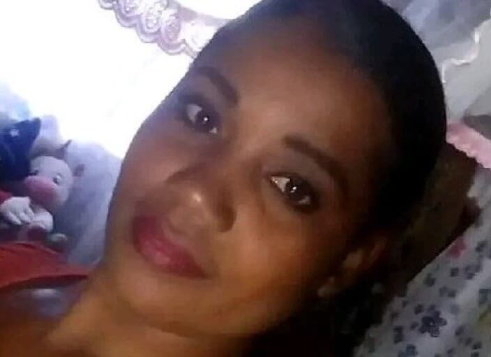 Anela50