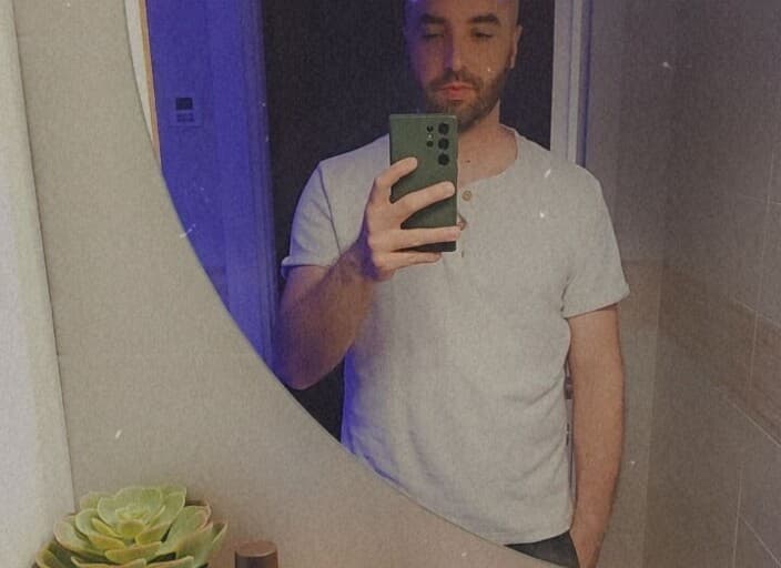 Hola27