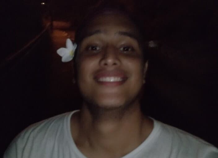 Aaron987