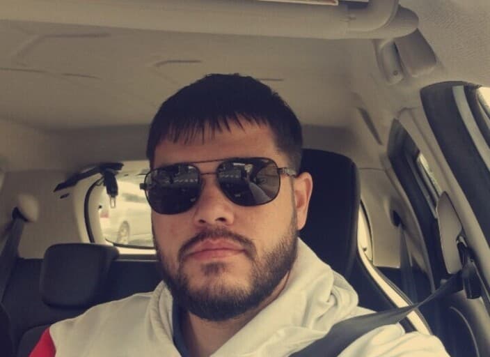 yannealex220