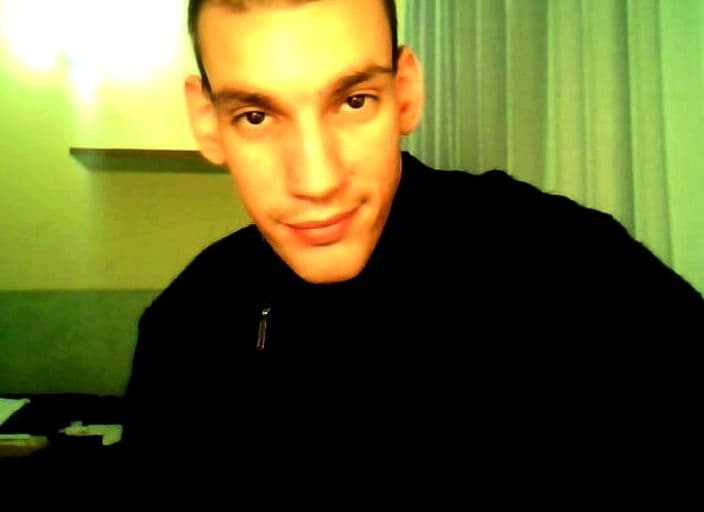 Theus