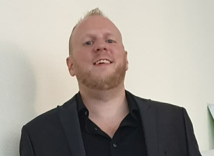 Sam008