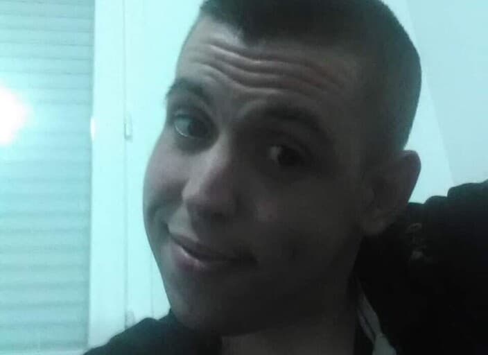 Jeje77