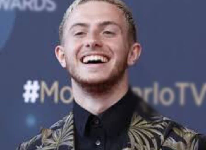 Alex244