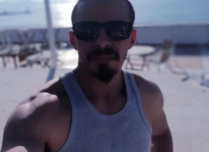 Mr-M