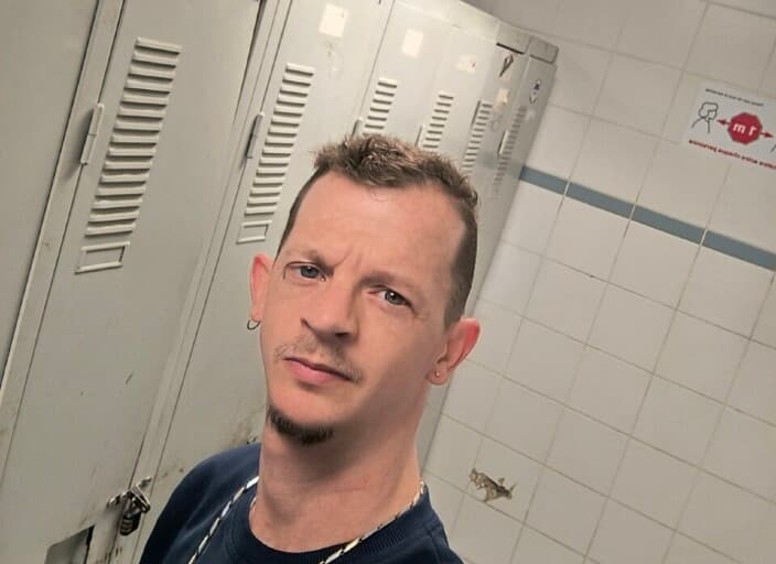 Adrien0702