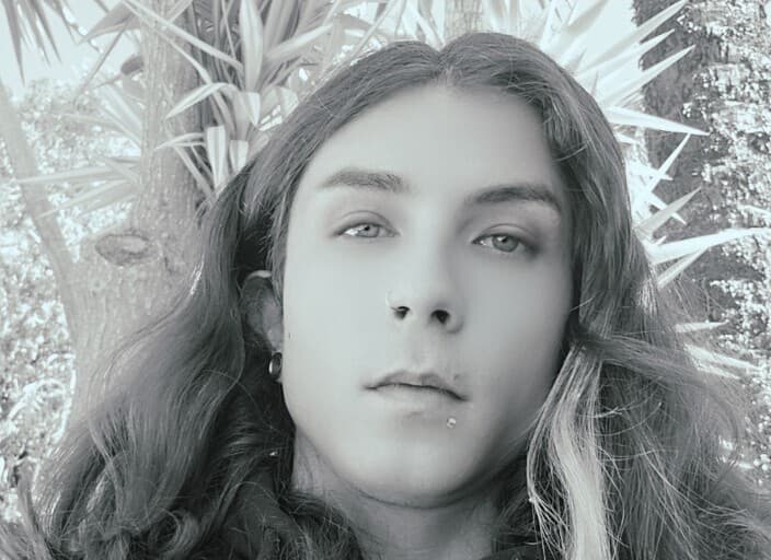 Tegusta