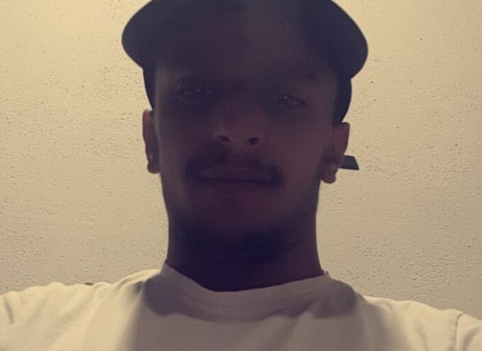 ouss944