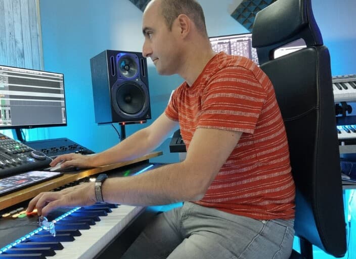 MI1004786