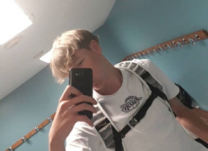 sny_stnk