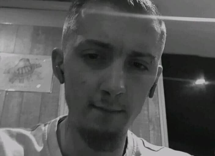 MI1457995