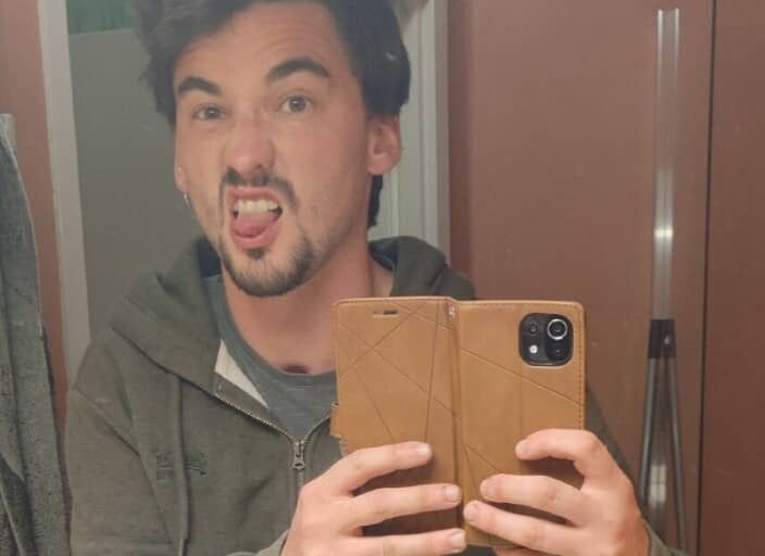 Bri34