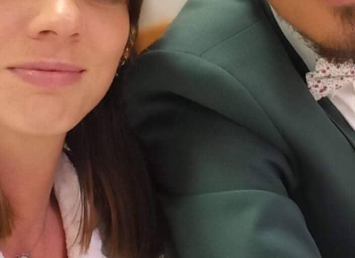 Couple7676