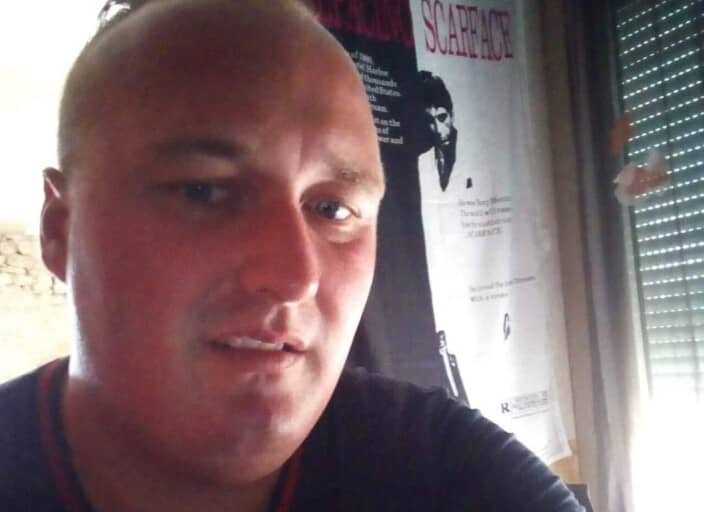 LechePiedDeFemmeouTs