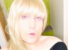 Laura30 - 1