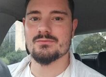 hugzer77