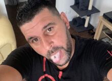 yo38240 - profil