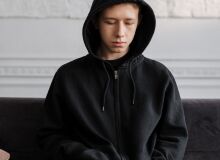 thom_