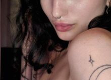 Chloe77