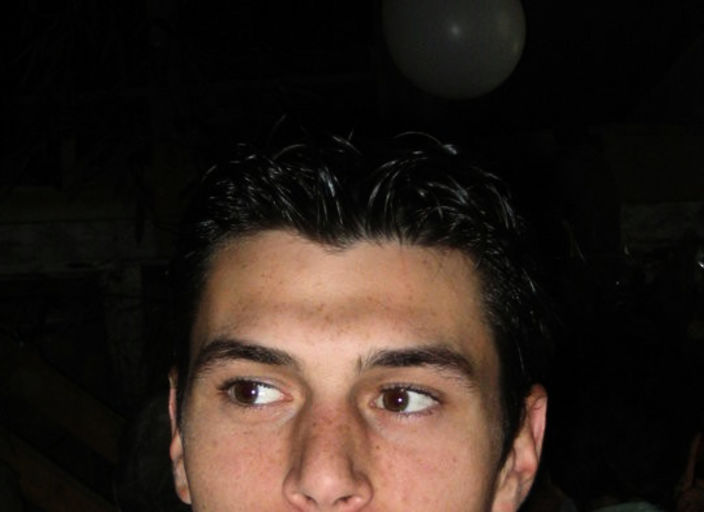 jeune homme cherche femme pour moments intimes