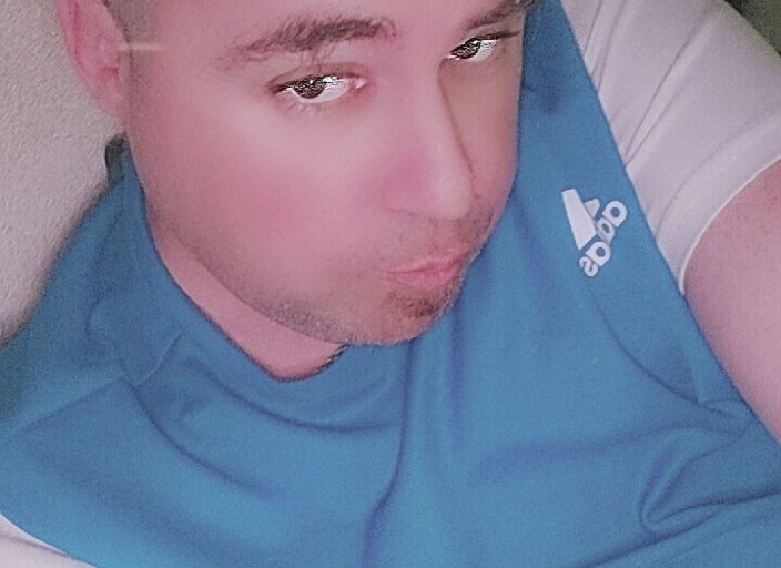 Bonjour, je souhaite rencontrer des personnes prè.