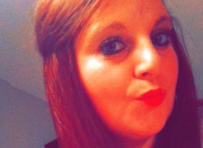 femme qui recherche une autre femme pour  une prem.
