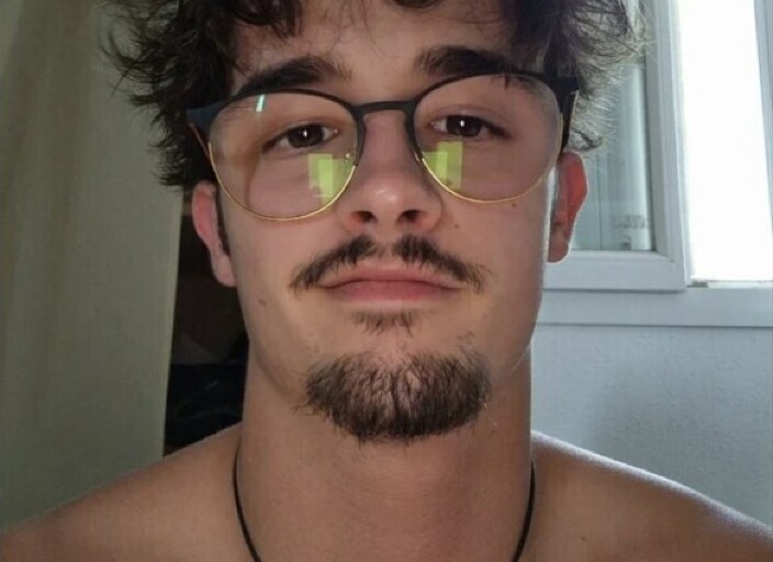 jeune homme à découvrir
