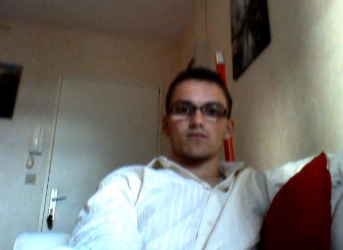 cherche etudiante pour des moments sympa