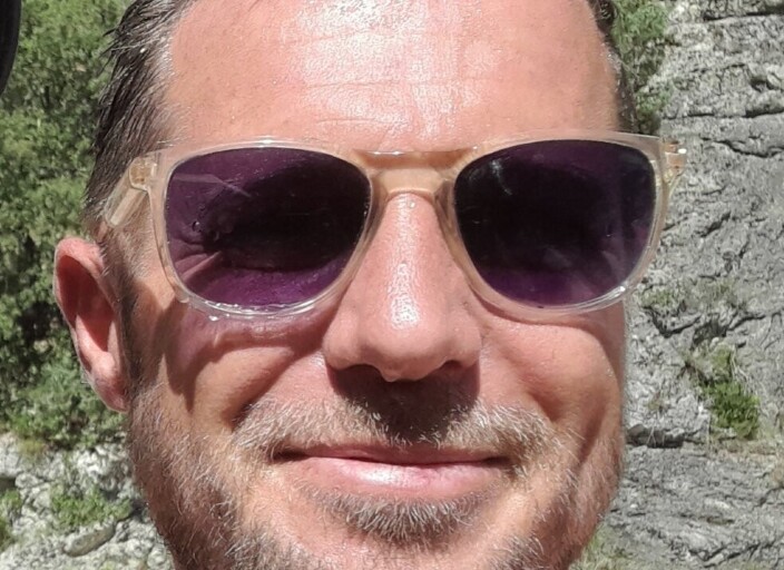 Recherche une personne pour passer des moments de .