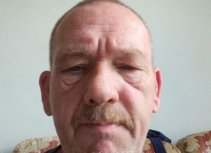 Homme cherche plaisirs