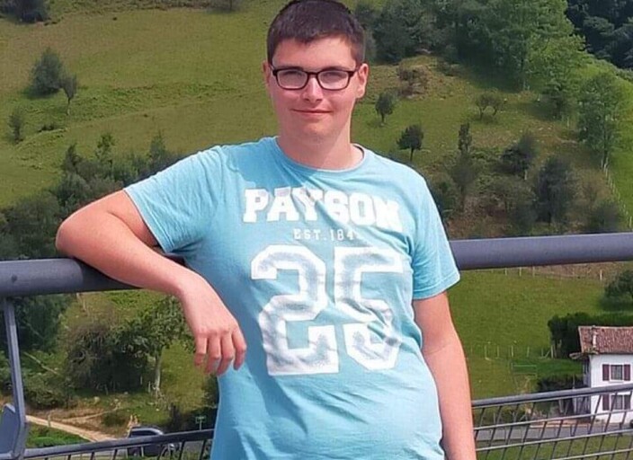 Cherche a découvrir le plaisir avec une femme