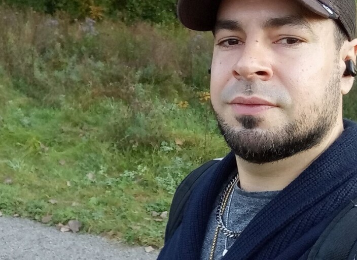 Cherche une amie pour me désennuyer