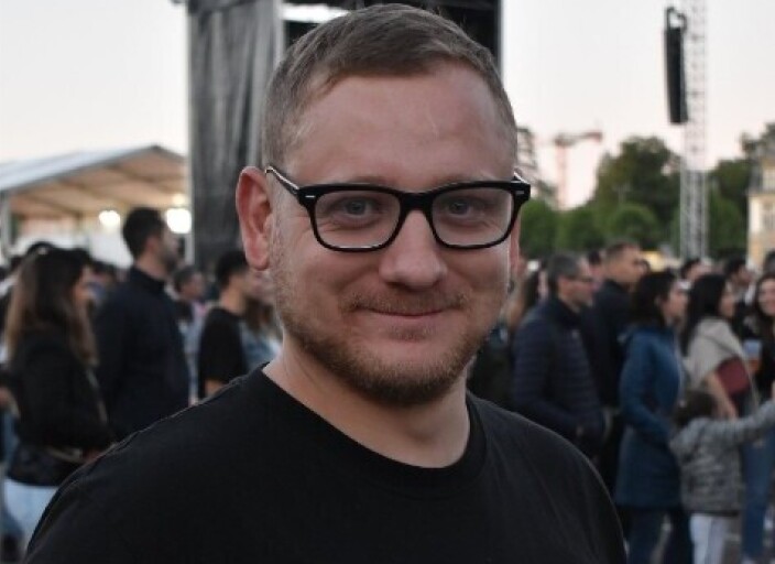 je suis a la recherche d'un relation sérieuse