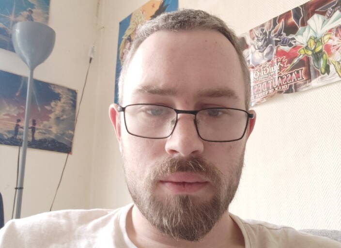 cherche a discuter