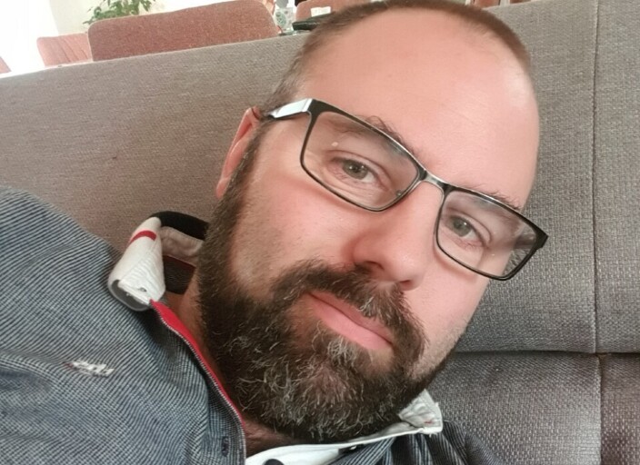 Cherche de nouvelle rancontre le temp fera le rest.
