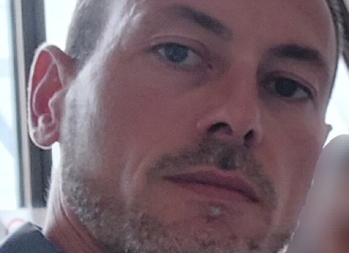 recherche partage de tendresse et de plaisirs