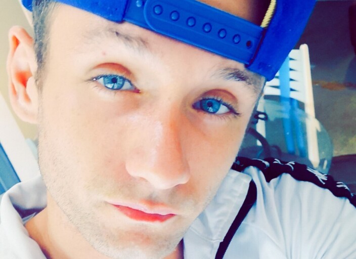 Yeux bleu Diamant en forme 😜💎