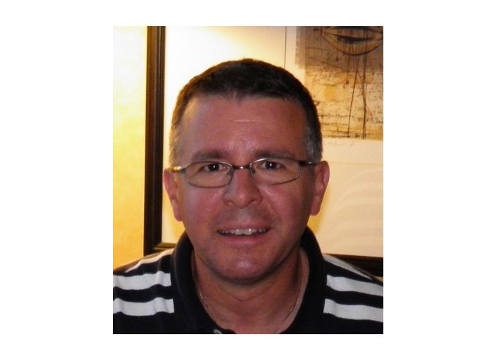 Cherche plaisir avec femme ou couple