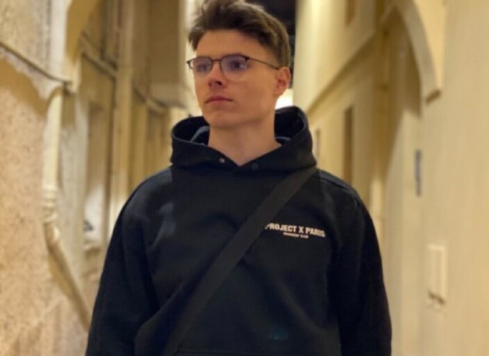 Je fais des saltos