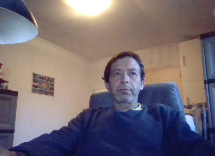 Cherche femme pour moment coquin